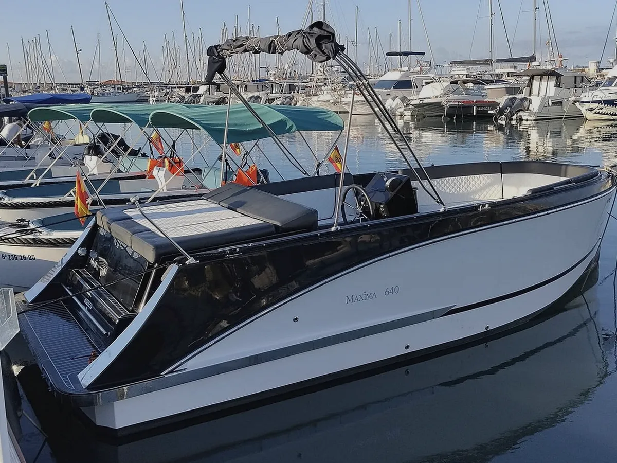 alquiler de barco sin licencia en Santa Pola, Comunidad Valenciana